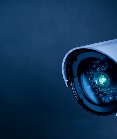 Övervakningskamera